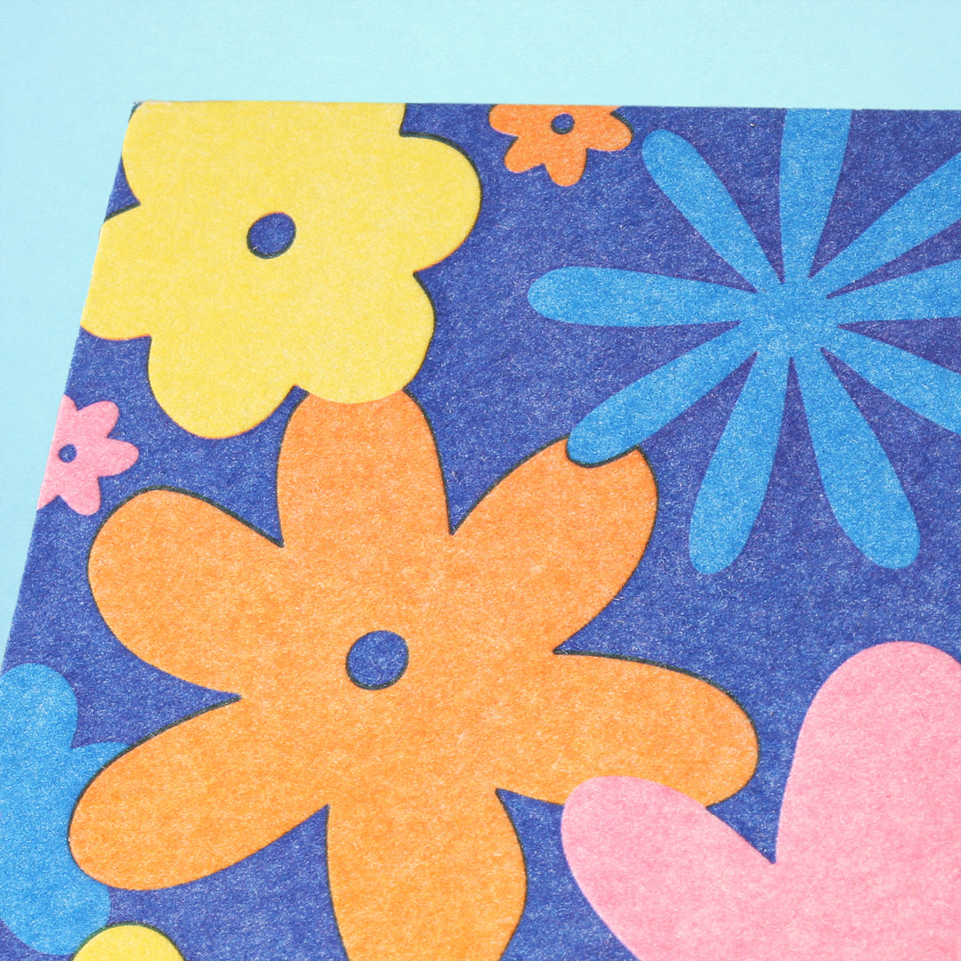 Groovy Floral Blue Pattern Box Set
