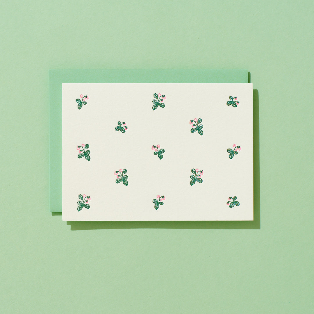Strawberry Pattern Box Set