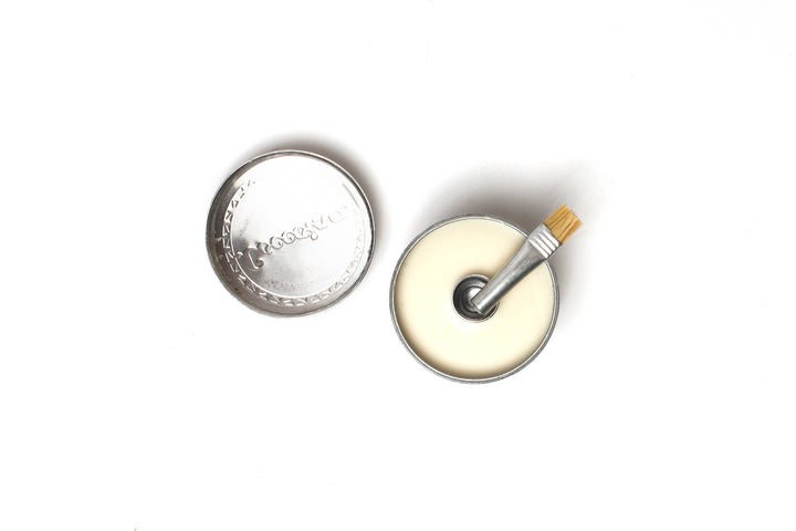 Coccoina Glue in Aluminum Can